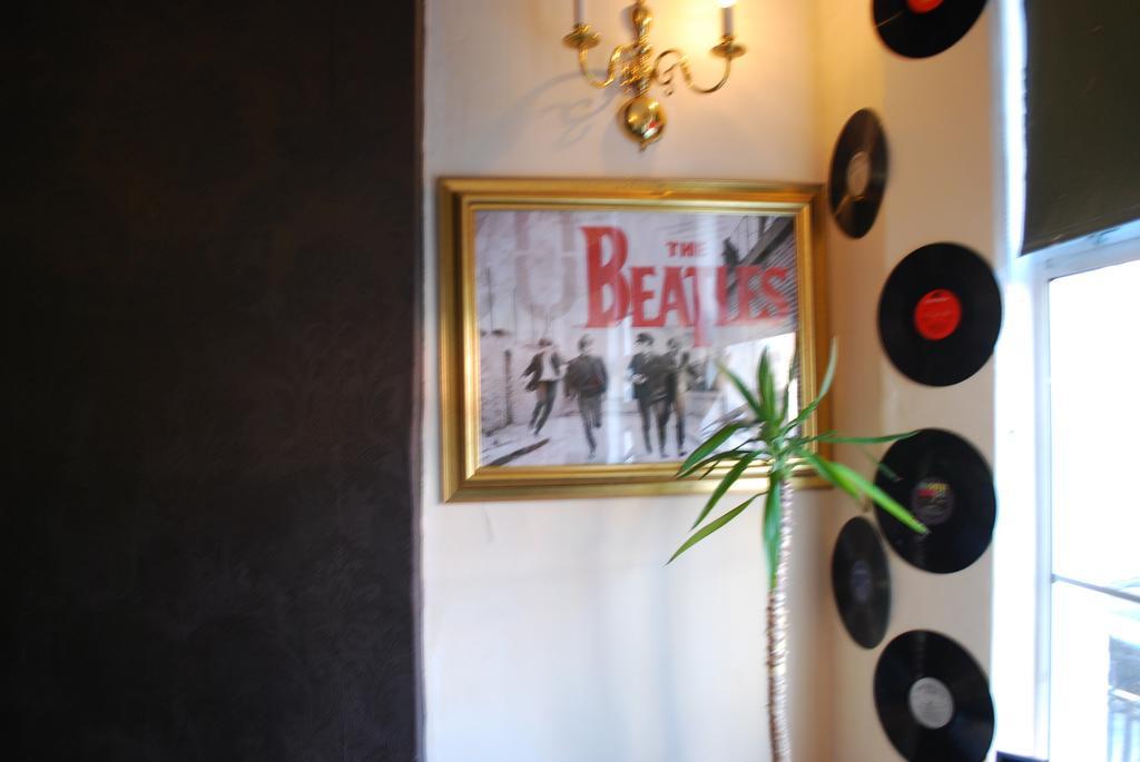 Rock Hotel Dublin Extérieur photo